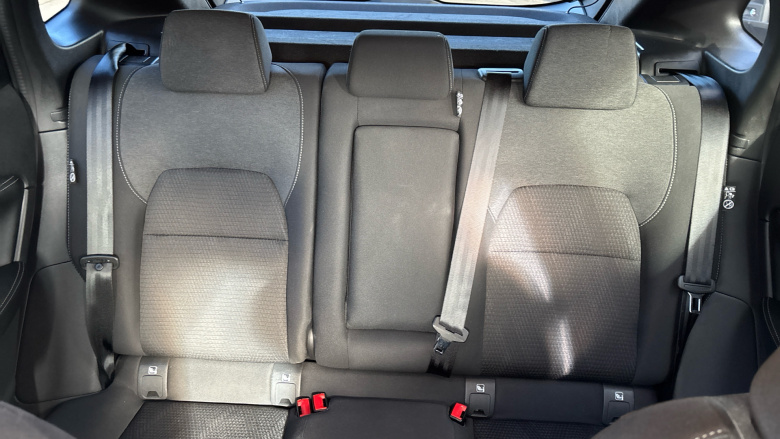 Nissan Qashqai 1.3 DiG-T MH N-Connecta 5dr Petrol Hatchback